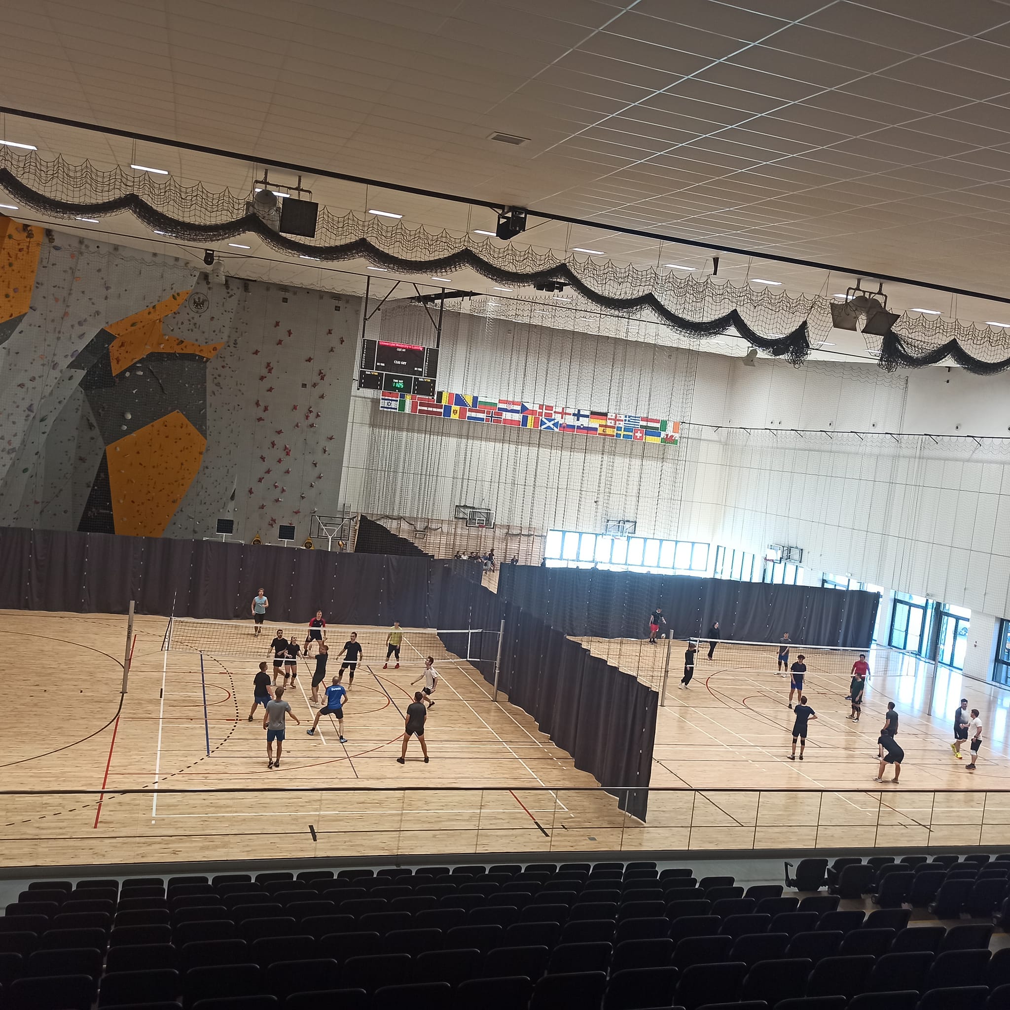 Wolna hala – mecze siatkówki