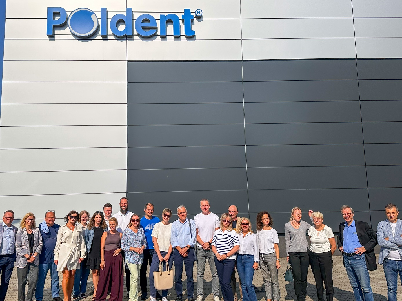 zdjęcie zbiorowe uczestników programu