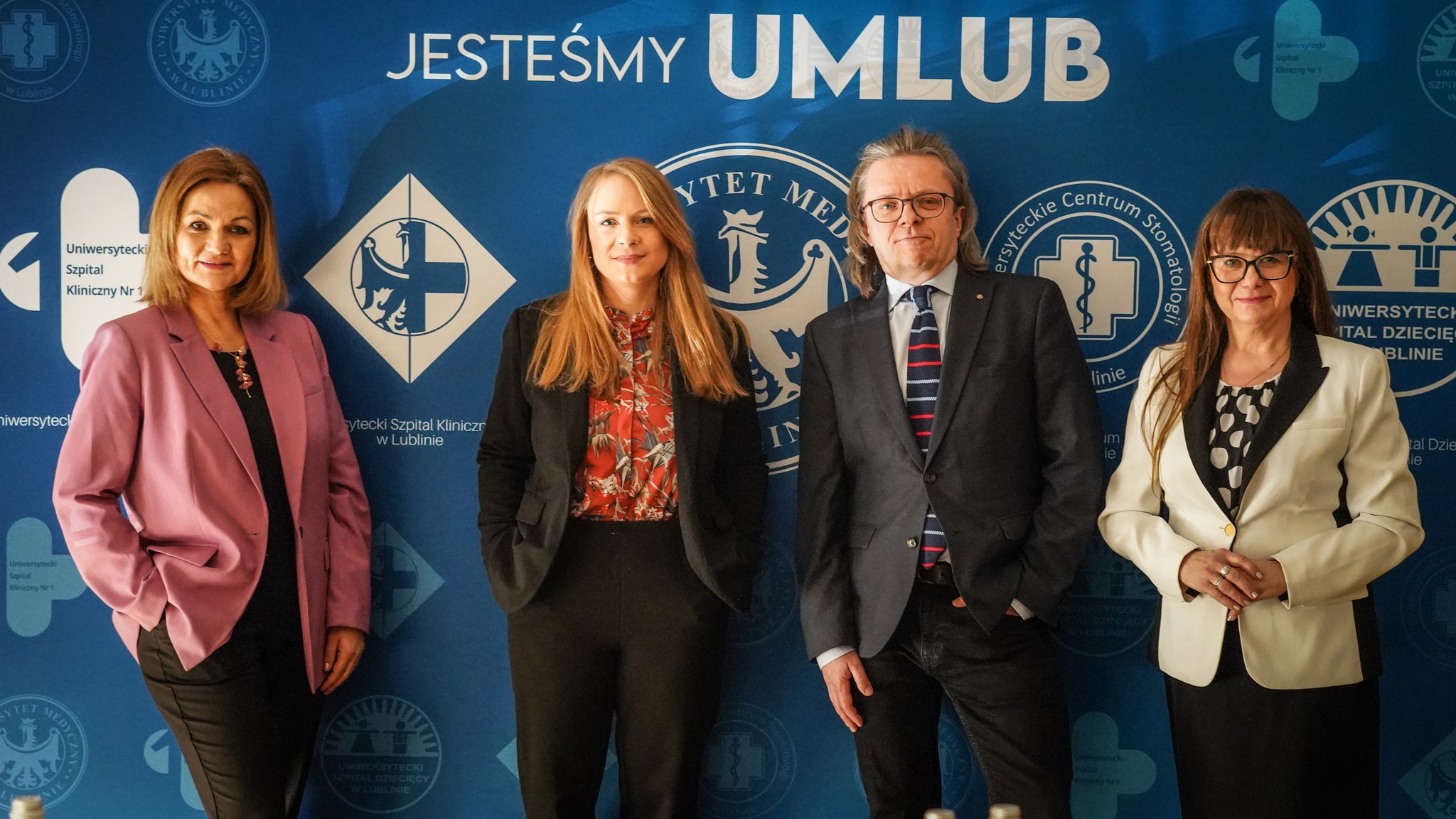 od lewej: Anna Guzowska, Alina Pospischil, Wojciech Brakowiecki, Agnieszka Osińska