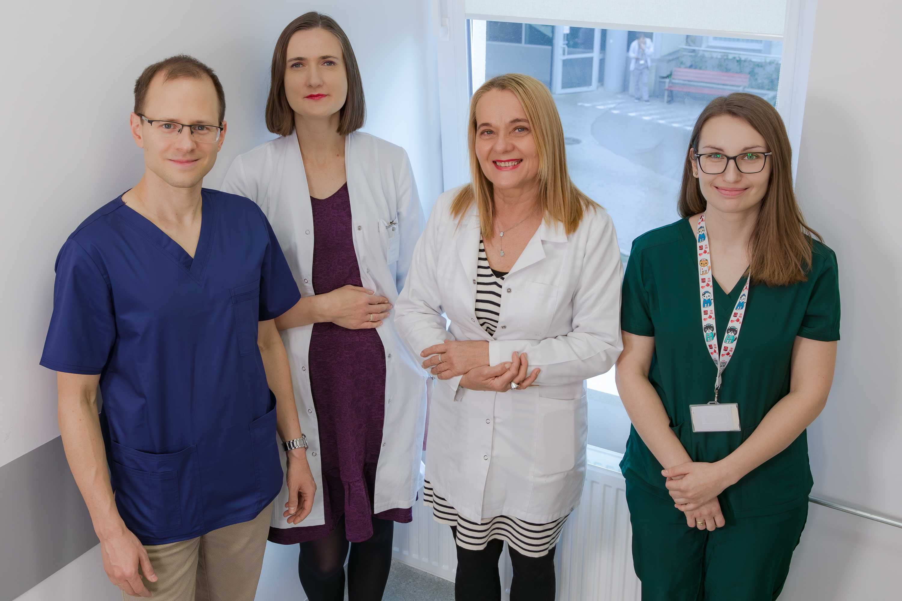 Część zespołu odpowiedzialnego za KOWZS w USK Nr 4 w Lublinie. Od lewej: dr Krzysztof Grzechnik, dr Olga Borys, prof. dr hab. Bożena Targońska-Stępniak, Sylwia Stanek