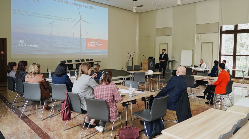 konsultacje z B. Kozińskim podczas wykładu i rozmowy