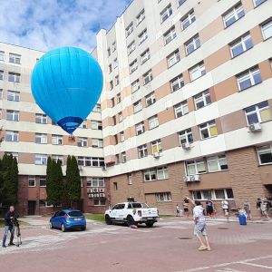 foto Podniebny uśmiech &ndash; lot minibalonu w Uniwersyteckim Szpitalu Dziecięcym w Lublinie